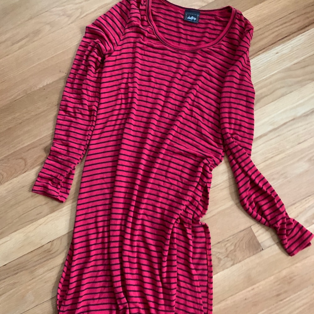 Black red stripe dress